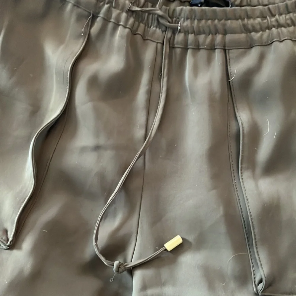 Olive Green Women's Cargo Pants - Picture 6 of 7